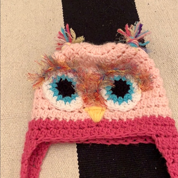 Knit Owl Hat - Picture 2 of 4